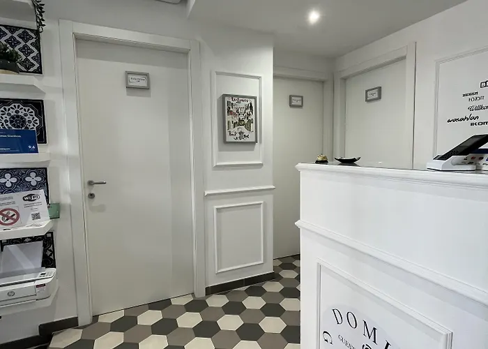 Domus Giordano 게스트하우스 4*